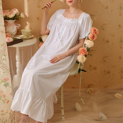 Short-sleeved long loose pajamas