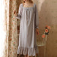 Short-sleeved long loose pajamas