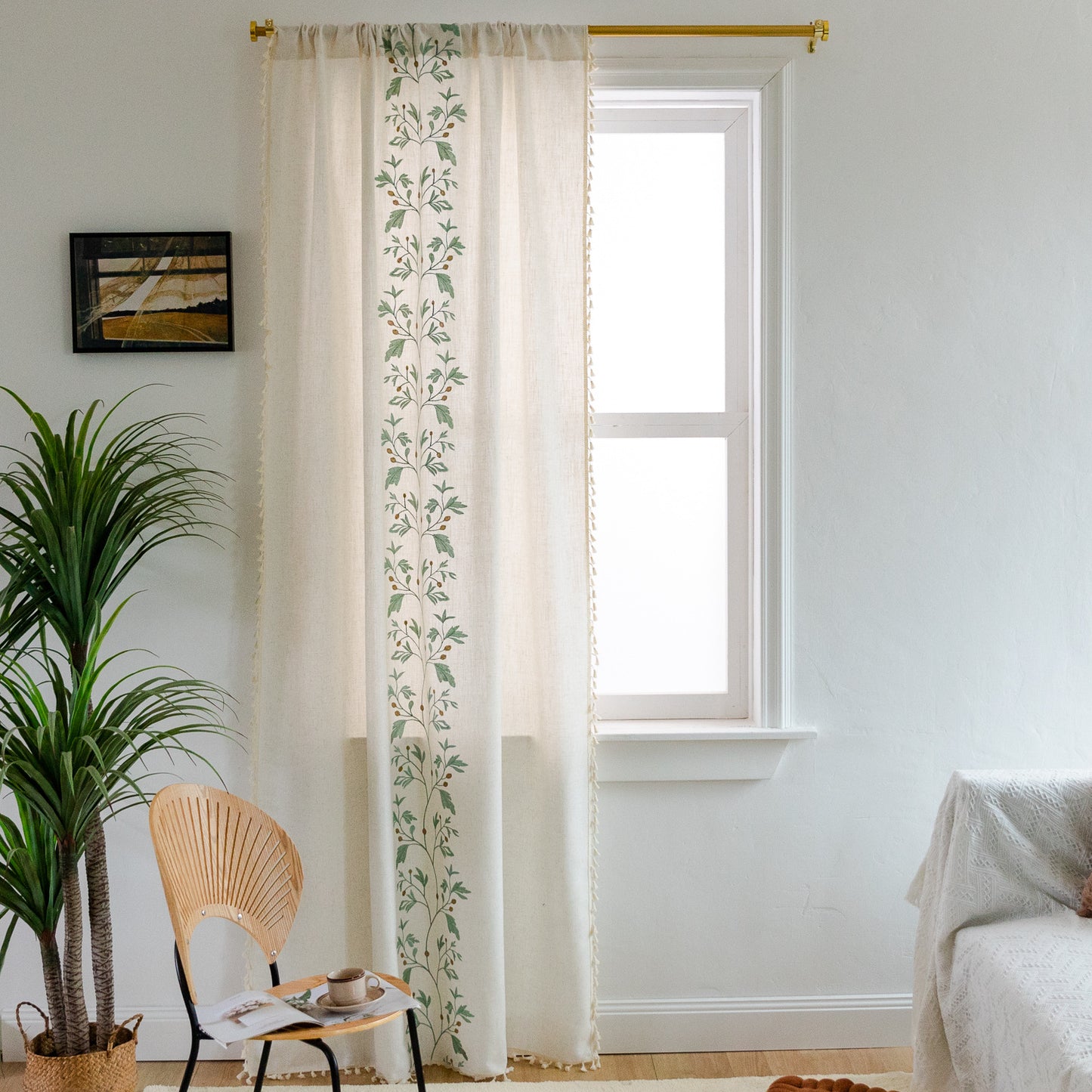 Embroidered cotton and linen curtains