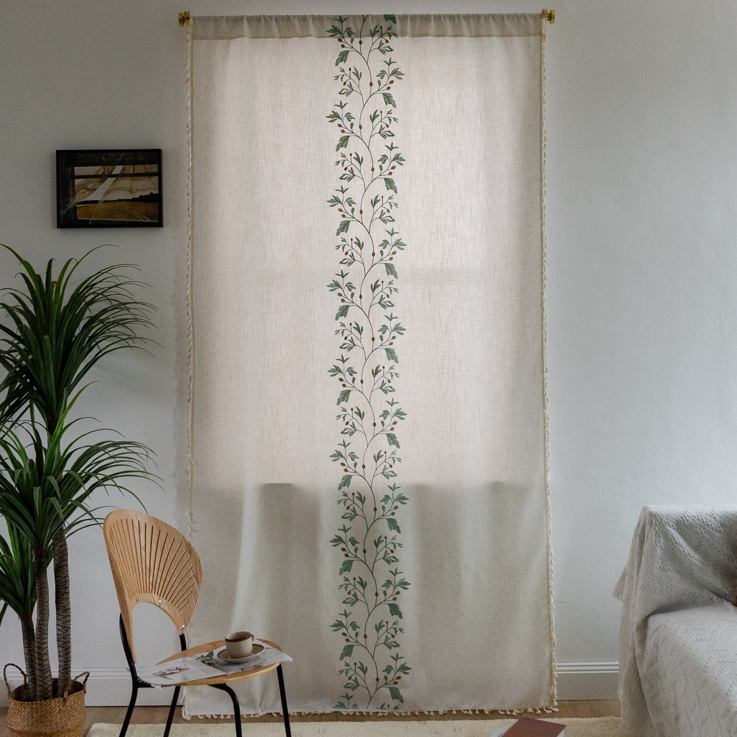 Embroidered cotton and linen curtains