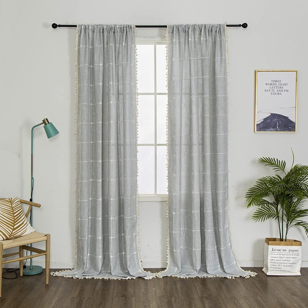 Cotton and linen curtains