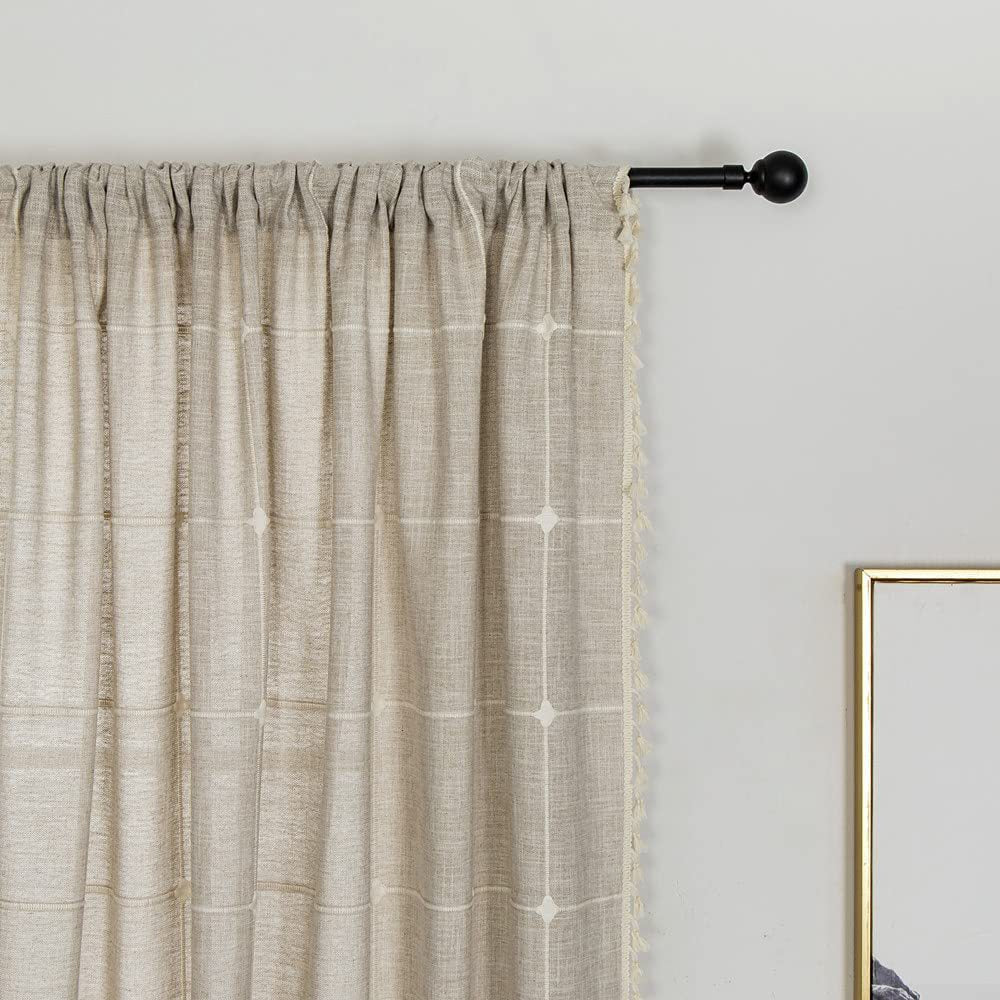 Cotton and linen curtains