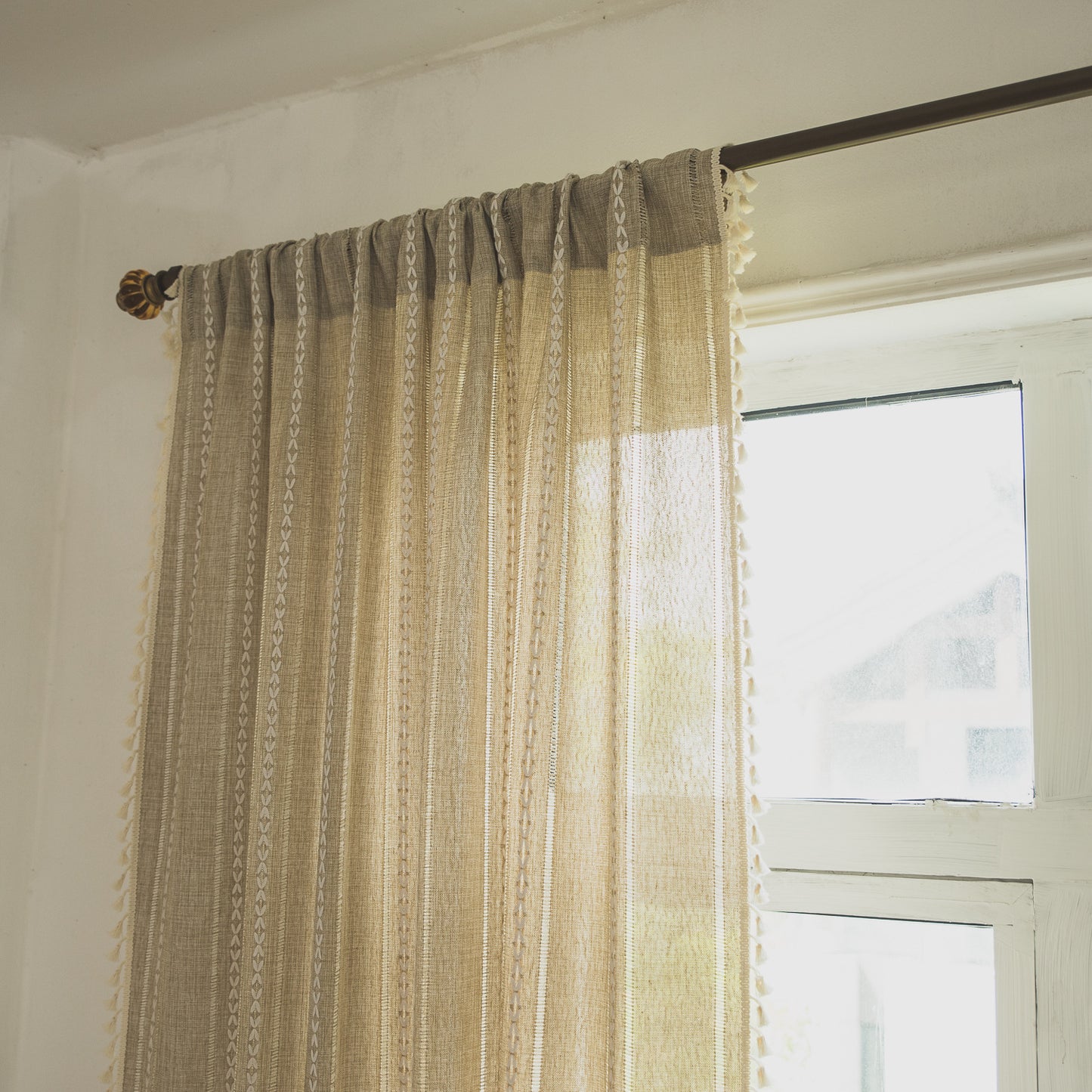 Translucent soundproof curtains