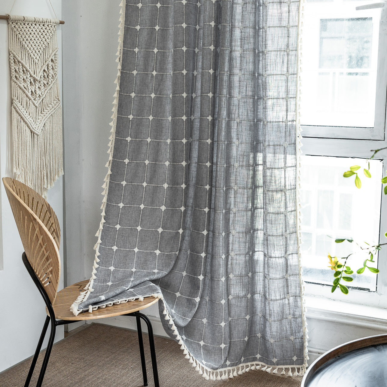 Tassel plaid curtains